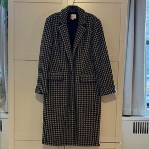 Women's Black and White Houndstooth Coat